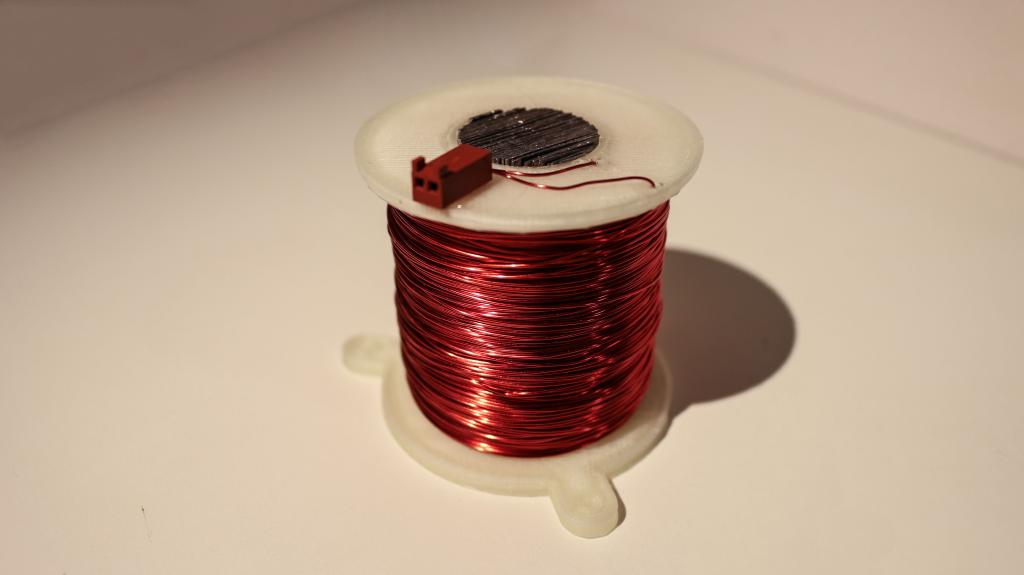 Image of the electromagnet.